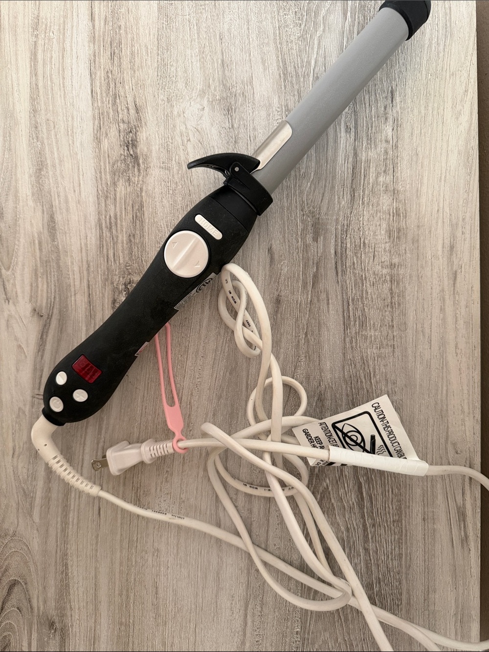 The Beachwaver Co. Beachwaver S1 Ceramic Rotating Curling Iron